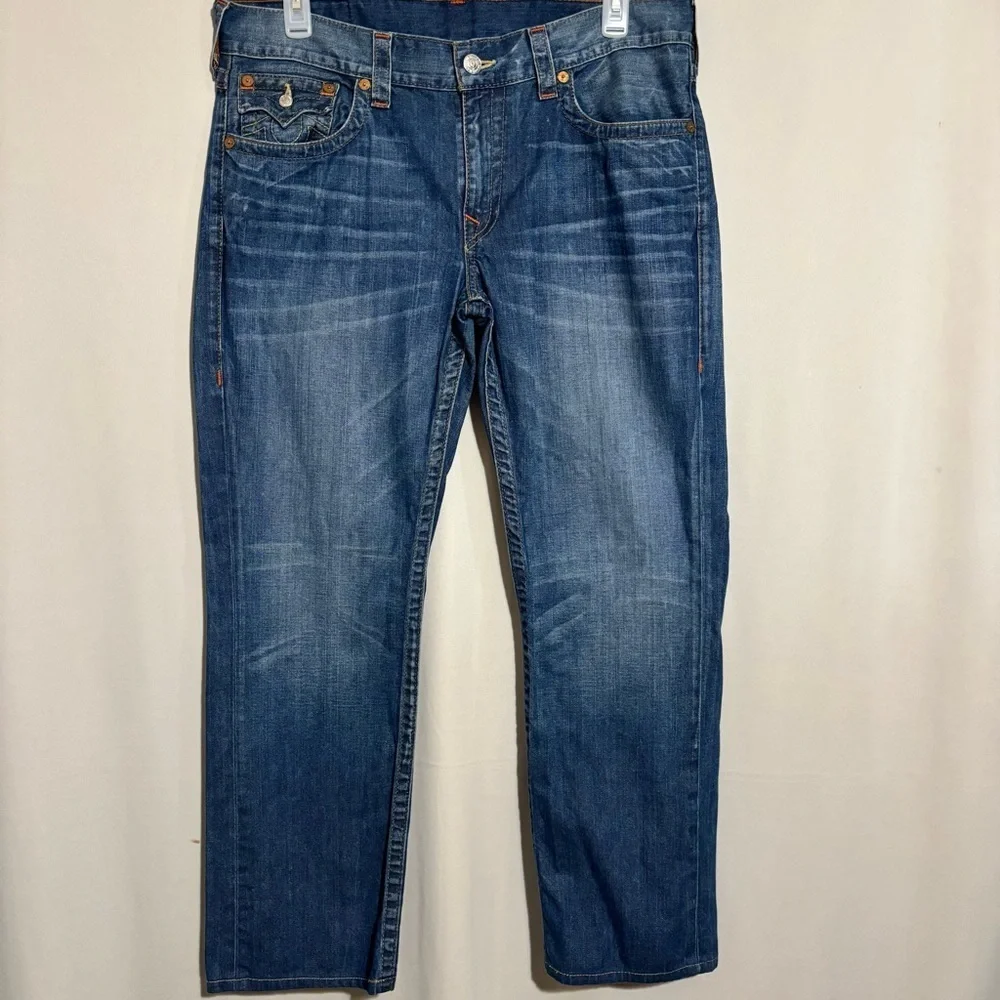 True Religion Medium Wash Straight Leg Men's Jeans size 36